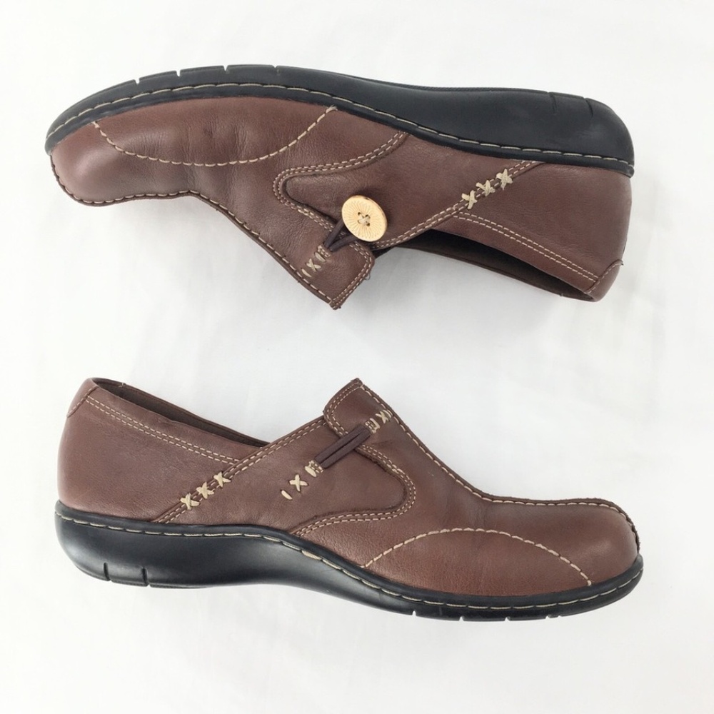 Clarks Womens Shoes 35063 Bendables Brown Leather Clogs W/Button Decor Sz 8M - Picture 4 of 9